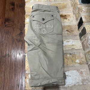 Woman's Miss Me Cargo Size 28